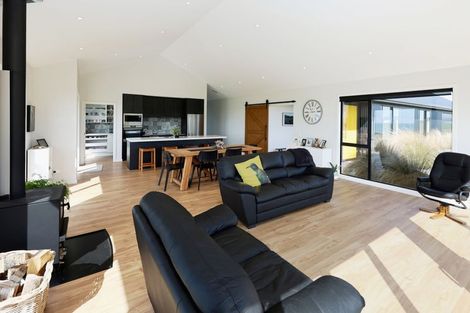 Photo of property in 55 Gardiners Road, Awamoa, Oamaru, 9495