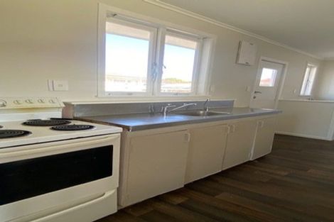 Photo of property in 53a Rollerson Street, Papakura, 2110