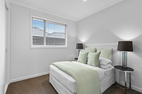 Photo of property in 11 Munro Oak Lane, Clevedon, 2582