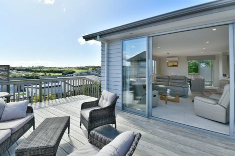 Photo of property in 14 Kiwa Crescent, Gulf Harbour, Whangaparaoa, 0930