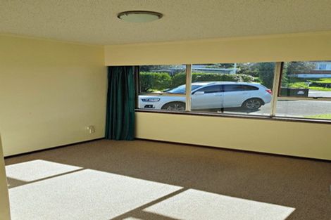 Photo of property in 1/10 Pamela Place, New Lynn, Auckland, 0600