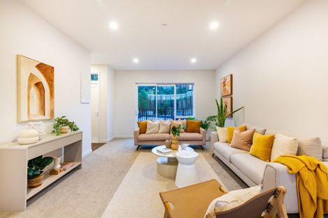 Photo of property in 49 Cleat Street, Whitby, Porirua, 5024