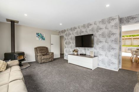 Photo of property in 68 Spinnaker Drive, Whitby, Porirua, 5024