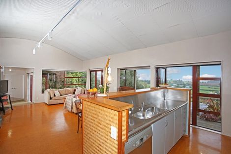 Photo of property in 392 Hillview Road, Bombay, 2675