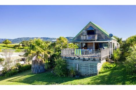 Photo of property in 52 Cullen Street, Mangawhai Heads, Mangawhai, 0505