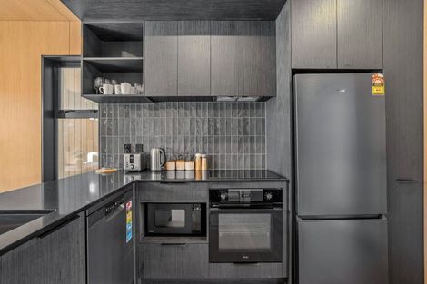 Photo of property in 12 Shearers Drive, Frankton, Queenstown, 9300