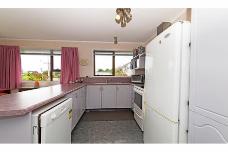 Photo of property in 1/55 Colwill Road, Massey, Auckland, 0614