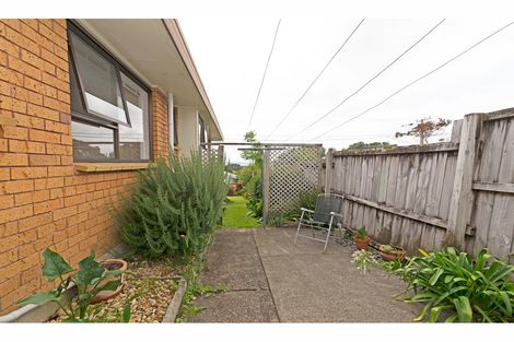 Photo of property in 1/55 Colwill Road, Massey, Auckland, 0614