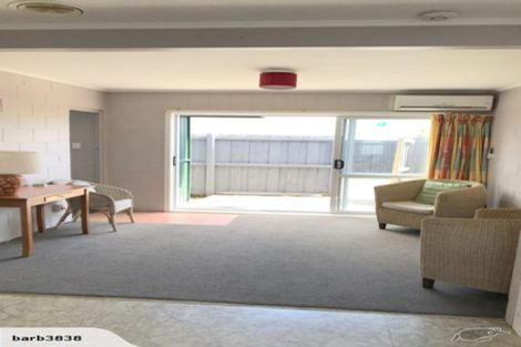 Photo of property in 2/546 Worcester Street, Linwood, Christchurch, 8011