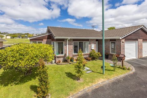 Photo of property in 59 The Grove, Red Beach, 0932