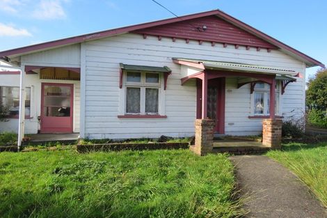 Photo of property in 33 Romilly Street, Westport, 7825