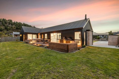 Photo of property in Luggate Park, 36 Cooper Crescent, Luggate, Cromwell, 9383