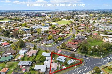 Photo of property in 2 Rathgar Road, Henderson, Auckland, 0610