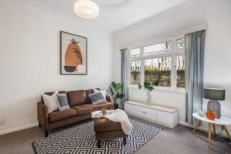 Photo of property in 34 Mckinley Crescent, Brooklyn, Wellington, 6021