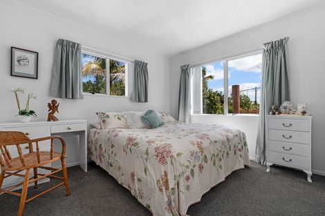 Photo of property in 20r Panorama Drive, Welcome Bay, Tauranga, 3175