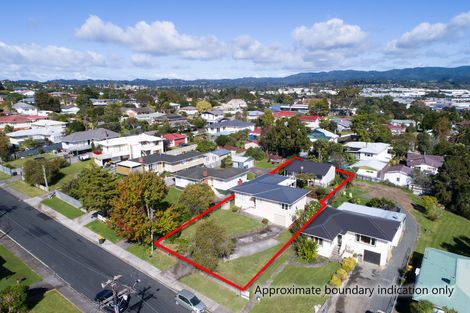 Photo of property in 16 Kereru Street, Henderson, Auckland, 0612