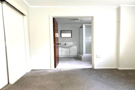 Photo of property in 78 Glencoe Road, Browns Bay, Auckland, 0630