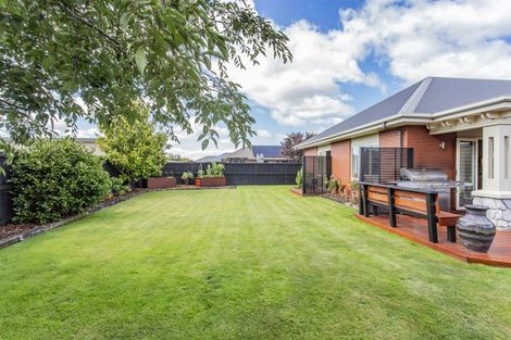 Photo of property in 48 Oakwood Drive, Rangiora, 7400