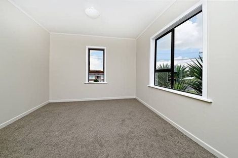 Photo of property in 1/6 Menary Street, Papakura, 2110