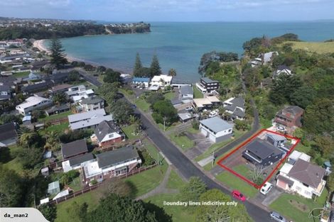 Photo of property in 1/14 Arkles Strand, Arkles Bay, Whangaparaoa, 0932