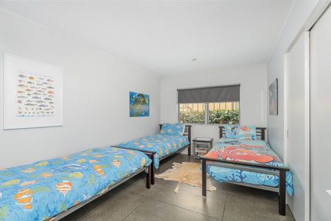 Photo of property in 40 Pauanui Beach Road, Pauanui, Hikuai, 3579