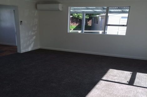 Photo of property in 416 Mazengarb Road, Paraparaumu, 5032