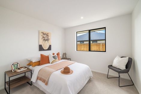 Photo of property in 7 Poipoi Place, Aranui, Christchurch, 8061