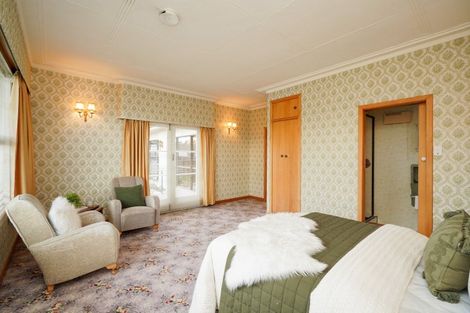 Photo of property in 25 Albert Street, Winton, 9720