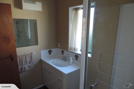 Photo of property in 1/46 Campbell Street, Havelock North, 4130