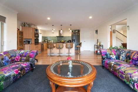 Photo of property in 21 Winsley Terrace, Churton Park, Wellington, 6037