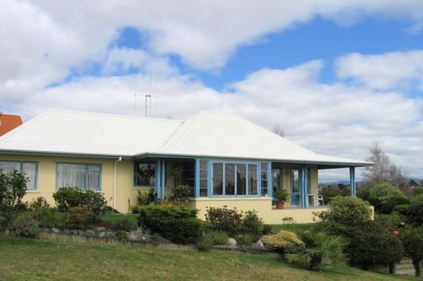 Photo of property in 2 Chestnut Way, Bellevue, Tauranga, 3110