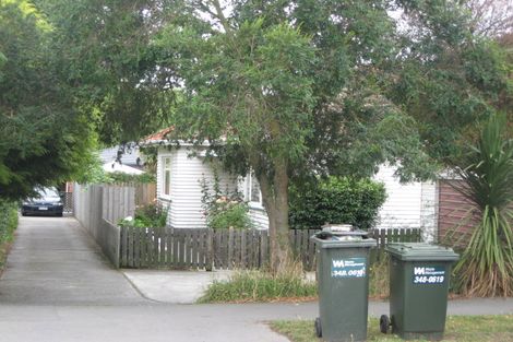 Photo of property in 15 Coppell Place, Hillmorton, Christchurch, 8025