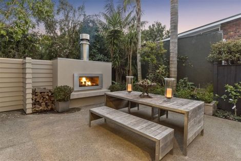 Photo of property in 1/56 Castor Bay Road, Castor Bay, Auckland, 0620