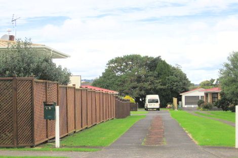 Photo of property in 15 Central Avenue, Papatoetoe, Auckland, 2025