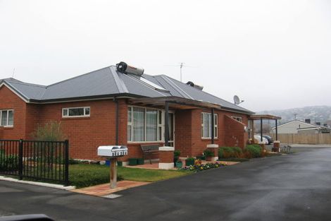 Photo of property in 30 Wesley Street, South Dunedin, Dunedin, 9012