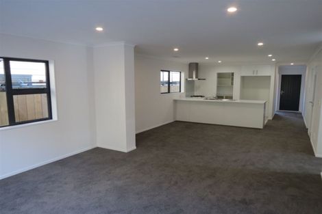 Photo of property in 53 Melksham Drive, Churton Park, Wellington, 6037