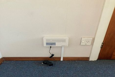 Photo of property in 35 Cumnor Terrace, Woolston, Christchurch, 8023