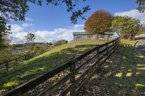 Photo of property in 62e Poplar Grove, Whalers Gate, New Plymouth, 4310