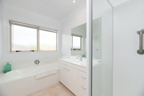 Photo of property in 25 Tuscany Place, Ohauiti, Tauranga, 3112