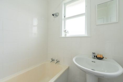 Photo of property in 51 Nottingham Avenue, Awapuni, Palmerston North, 4412