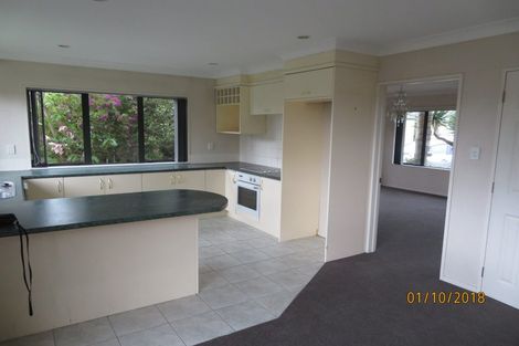 Photo of property in 205 Kilkenny Drive, East Tamaki Heights, Auckland, 2016