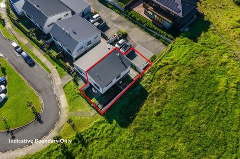 Photo of property in 13 Maureen Close, East Tamaki Heights, Auckland, 2016