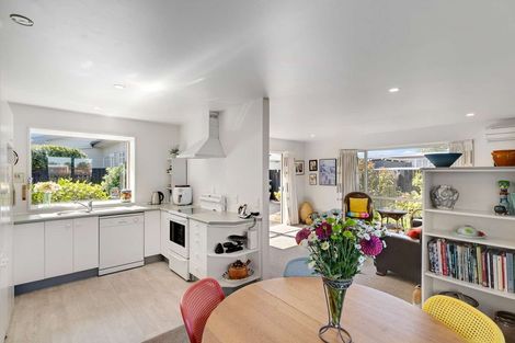 Photo of property in 49 Sawyers Arms Road, Northcote, Christchurch, 8052