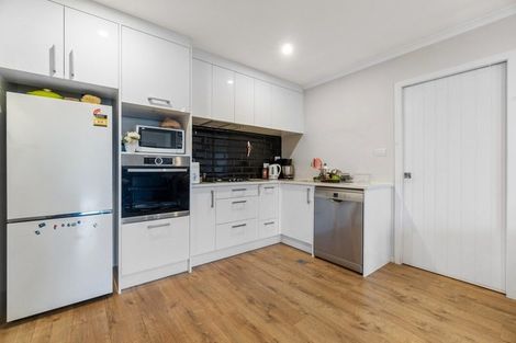 Photo of property in 2/7 Rutherford Street, Chedworth, Hamilton, 3210