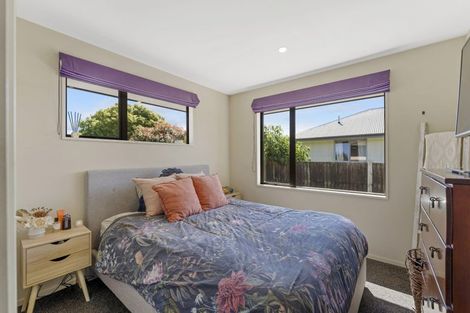 Photo of property in 48 Reginald Street, Burwood, Christchurch, 8083