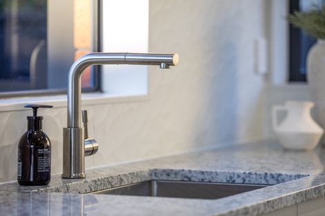 Photo of property in 5 Chancery Close, Hamilton East, Hamilton, 3216