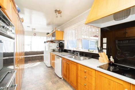 Photo of property in 52 Mears Road, St Andrews, Hamilton, 3200