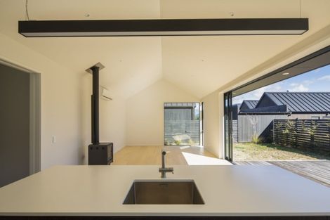 Photo of property in 8 Parera Lane, Jacks Point, Queenstown, 9371