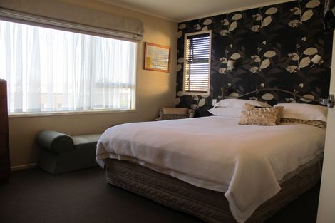 Photo of property in 332 Roche Street, Te Awamutu, 3800