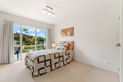 Photo of property in 17 Hawaiian Parade, Arkles Bay, Whangaparaoa, 0932